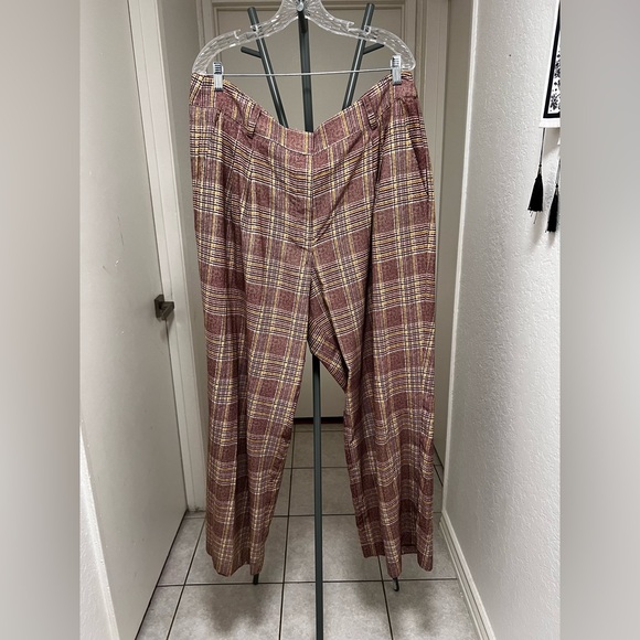 Vince Camuto Plaid Women's Trousers - Picture 4 of 6